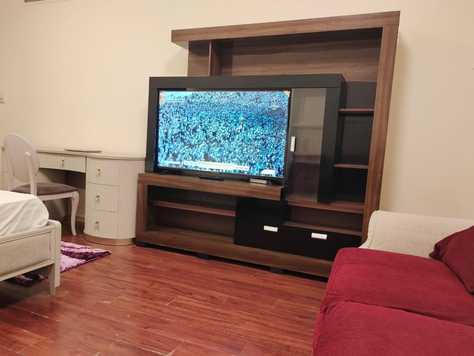 Arnim Suite - 3 Bedrooms Apartment Szardża Zewnętrze zdjęcie